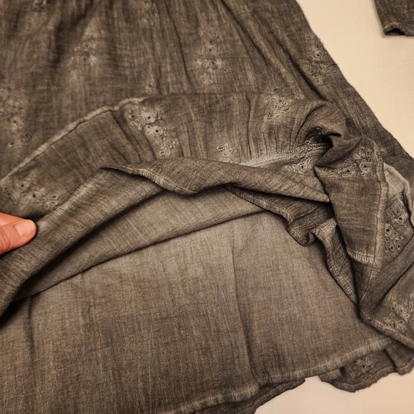 Gray Ruffle and Bell Sleeve Pheasant Boho Dress Size S - Picture 12 of 13